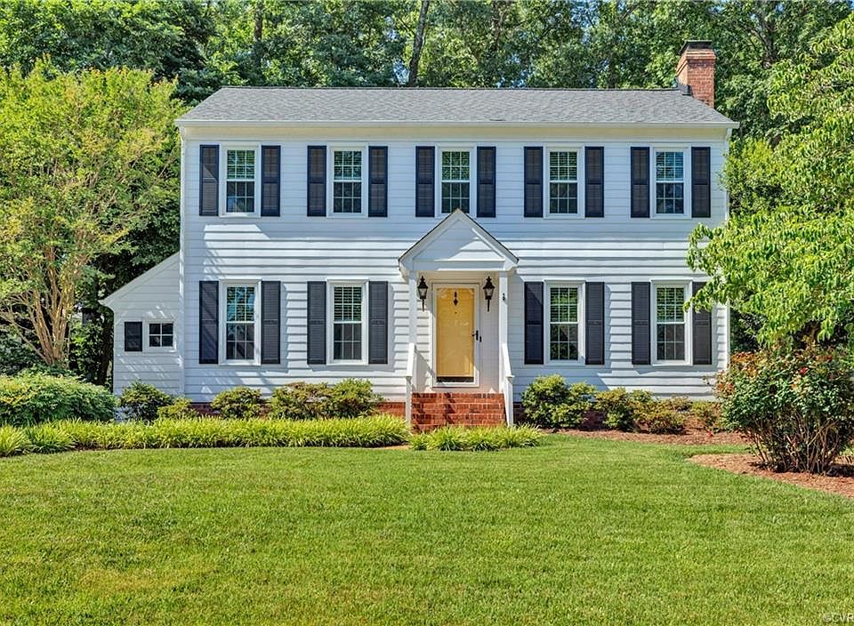 1st image of 9621 Kingscroft Dr