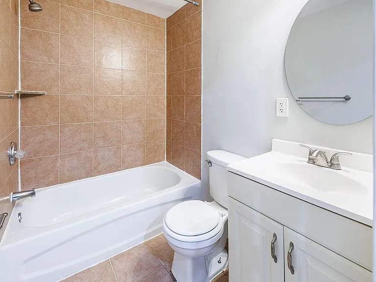 1235 Shepherd St NW #2 — Photo 15