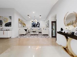 11860 SW 112th Avenue Cir, Miami, FL 33176