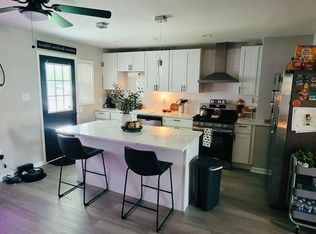 7727 Charlesmont Rd, Dundalk, MD 21222