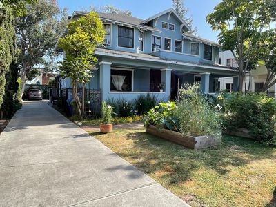 1616 W 25th St, Los Angeles, CA, 90007