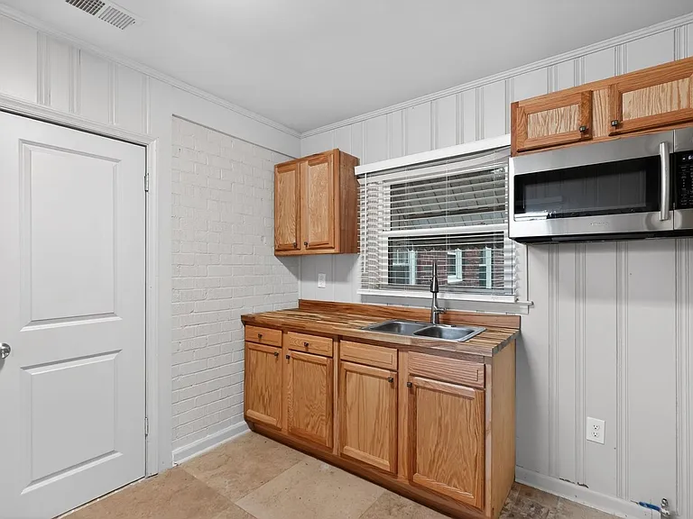 879 Sylvan Pl SW — Photo 24