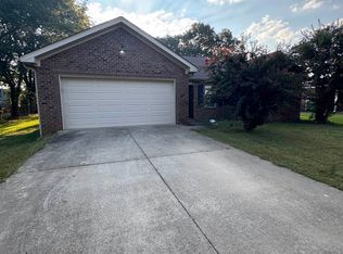 1607 Fords Way, Muscle Shoals, AL 35661