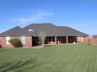 118 Colonial Estates Pkwy, Clovis, NM 88101