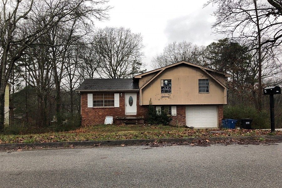 1st image of 4011 E Freedom Cir