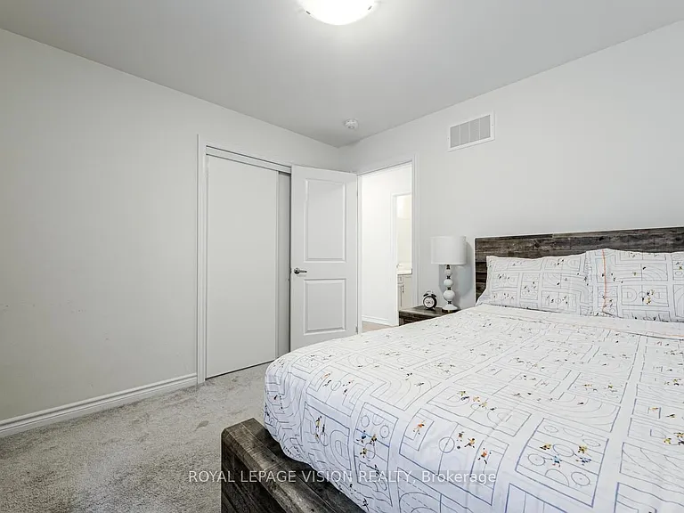 33 Bremner St #MAIN — Photo 39