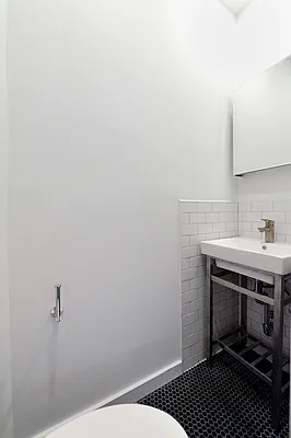 Rented by Aether Property Group | media 21