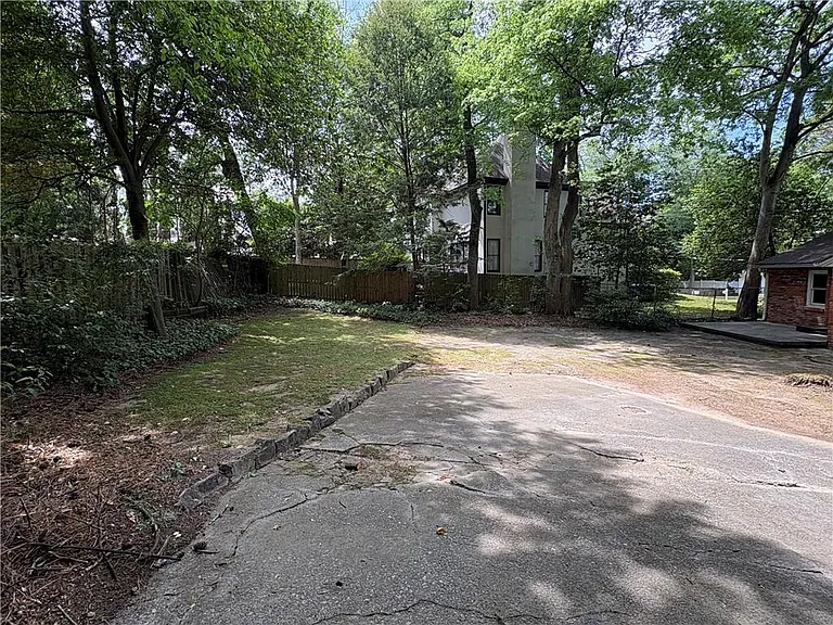 515 Allen Rd NE #A — Photo 26