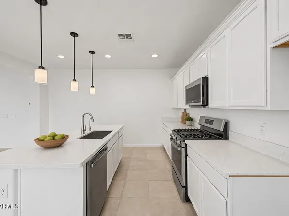 14120 W BRONCO Trail, Surprise, AZ 85387