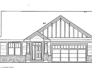 1075 Fox Hill Ln SW, Rochester, MN 55902