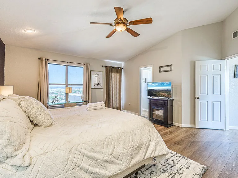 1627 Brillo Del Sol #C-T — Photo 28