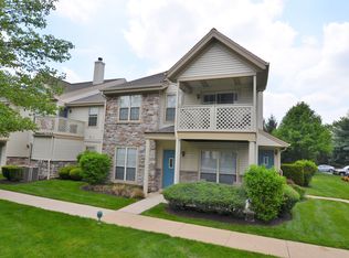 1801 Foxmeadow Cir BUILDING 18, Royersford, PA 19468