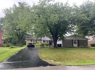 223 Hawthorne Dr, Frankfort, KY 40601