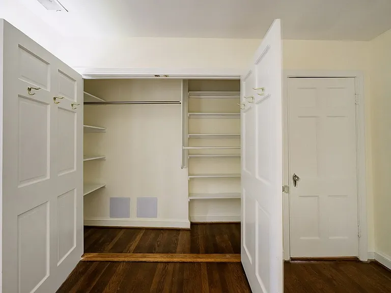 4441 Brandywine St NW — Photo 32