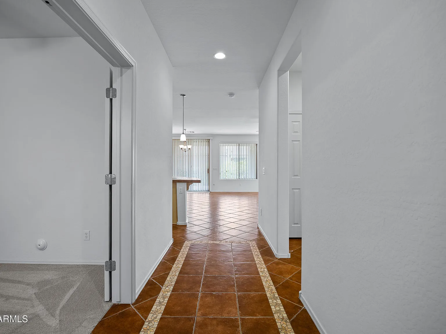 2 bed, 2.0 bath, 1745 sqft, $1,800 — Photo 3