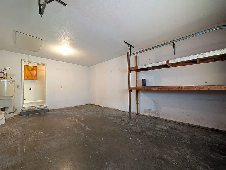 98 Stults Ave — Photo 19
