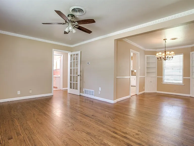 3724 Almazan Dr — Photo 6