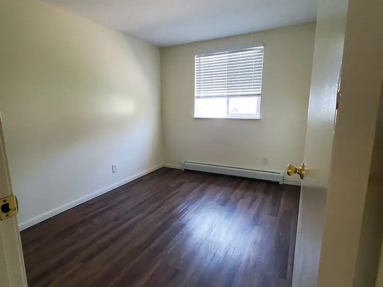 4172 Wyatt Rd — Photo 13