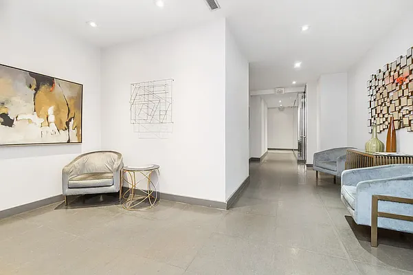 Rented by Compass | media 2