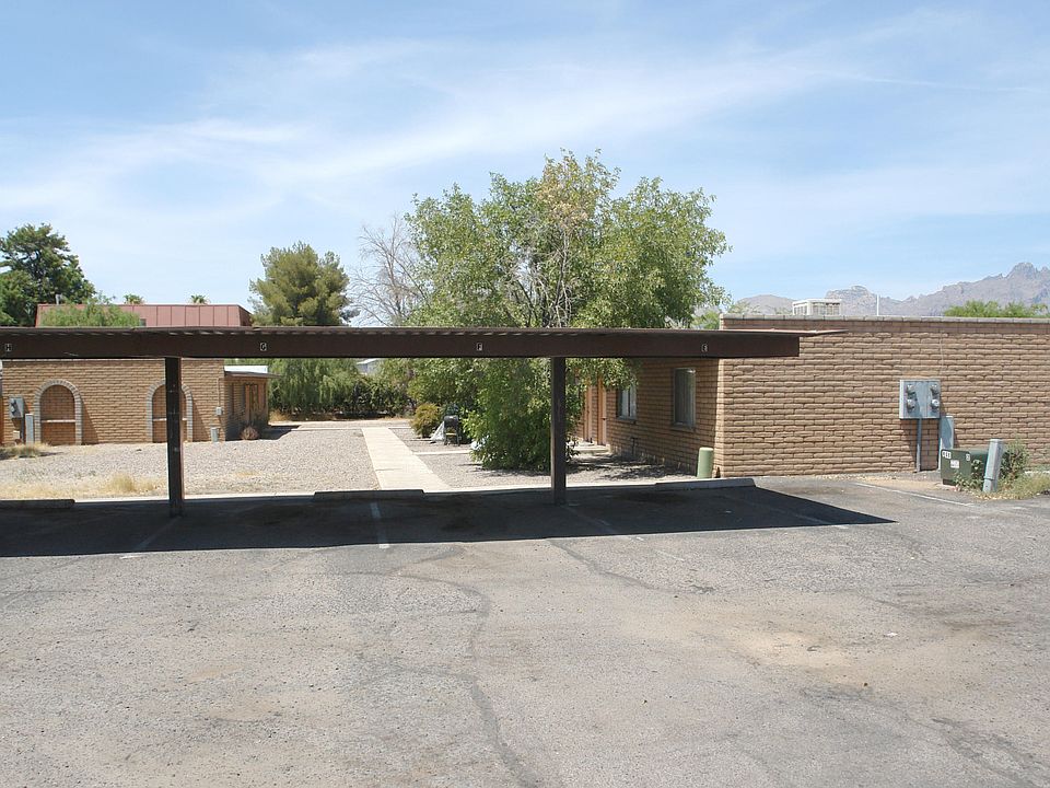 2nd image of 210A W Roger Rd #1
