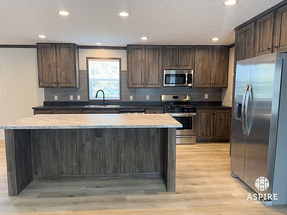 5th image of 6850 Shamley Ave
