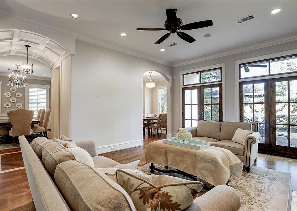 1st image of 3008 Quenby Ave