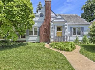 702 S Prospect Ave, Champaign, IL 61820