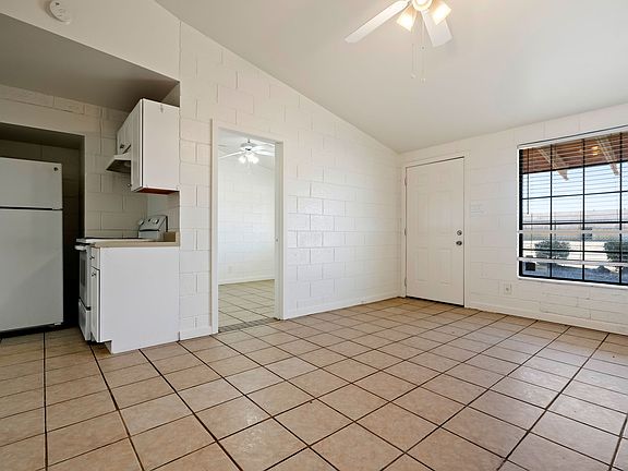 8-web-or-mls-2444 E Danbury Rd 4--4_11212025