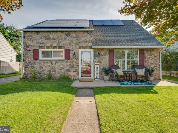 703 Las Vegas Dr, Temple, PA 19560