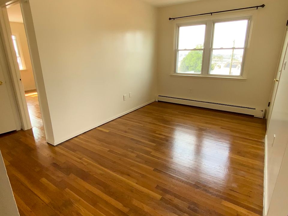Entrance room