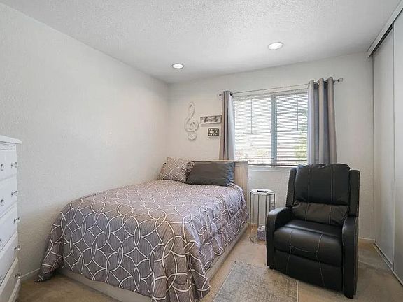 3rd image of 1310 Fruitwood Way