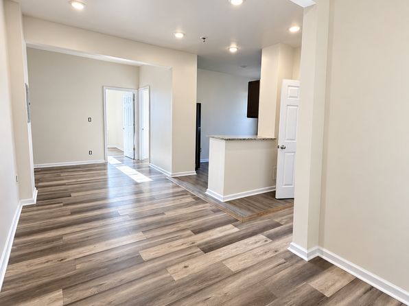 445 Washington Ave #5