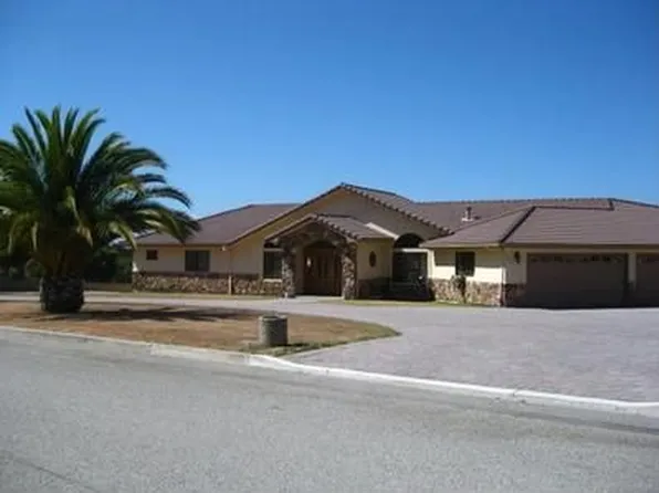 19615 Redding Dr, Salinas, CA 93908