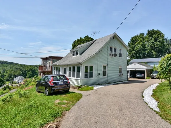 26 Niagara St, Haverhill, MA 01832