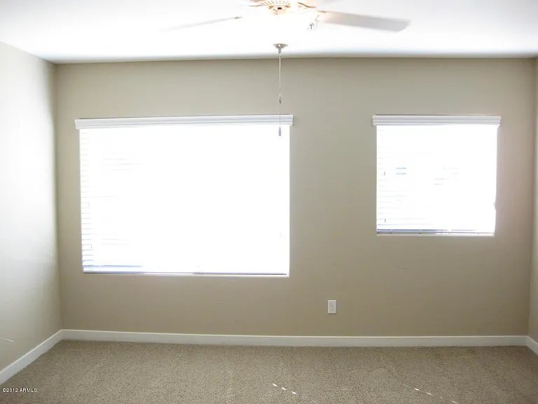 1119 E Cedar St — Photo 10