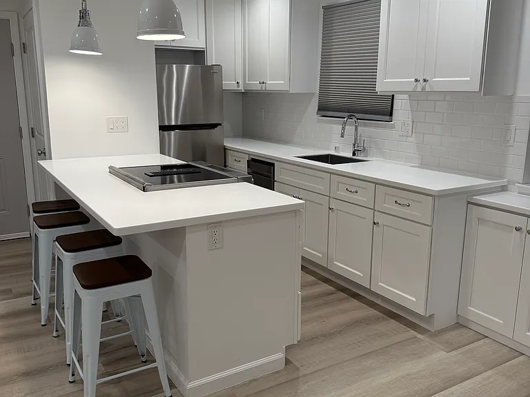 226 Watson Dr #4 — Photo 1