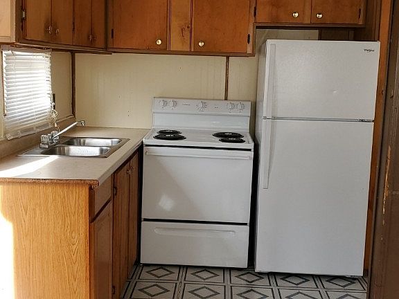 4th image of 3314 Steve Ave