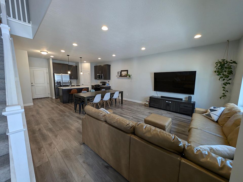 1st image of 15036 S Wild Horse Way