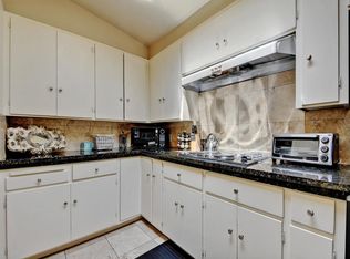 2400 Jarratt Ave APT B, Austin, TX 78703