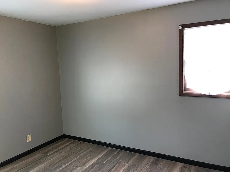 808 Gene St — Photo 10
