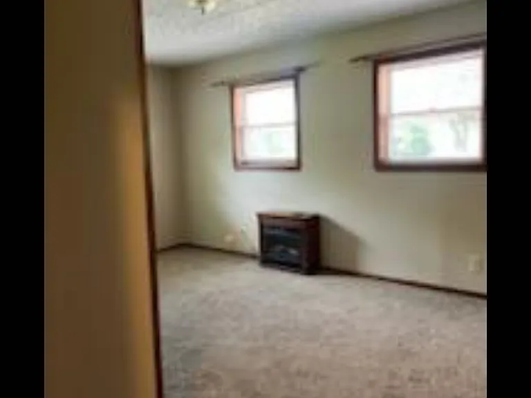 9238 Fairmount Rd SE — Photo 12