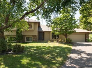 11859 63rd Pl N, Maple Grove, MN 55369