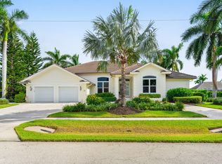 241 Grapewood Ct, Marco Island, FL 34145