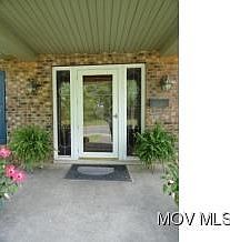 2nd image of 2909 Fairview Ave