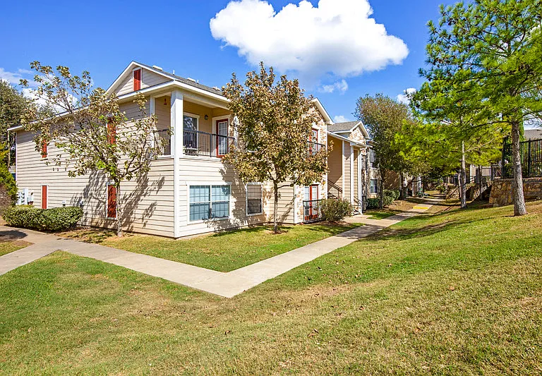 Walnut Ridge Apartments — Photo 8