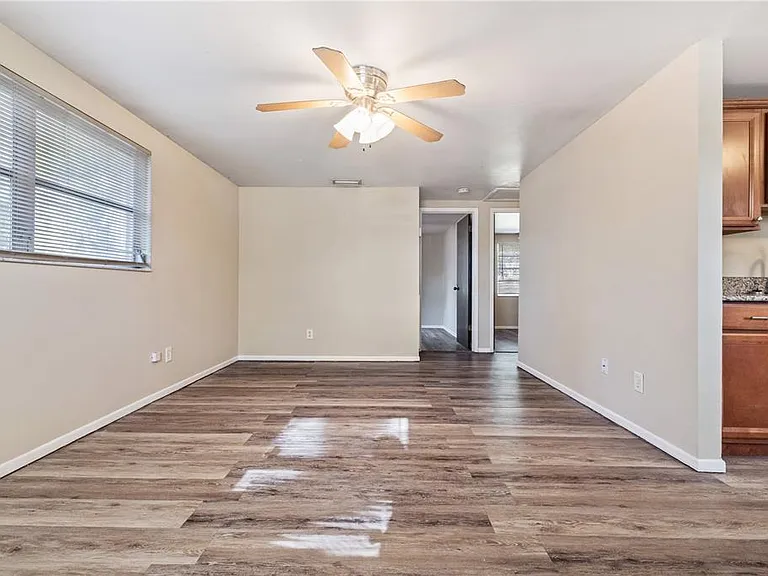 3631 W Anderson Ave — Photo 3