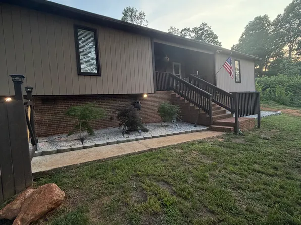 1101 Tall Oaks Cir, Piedmont, SC 29673