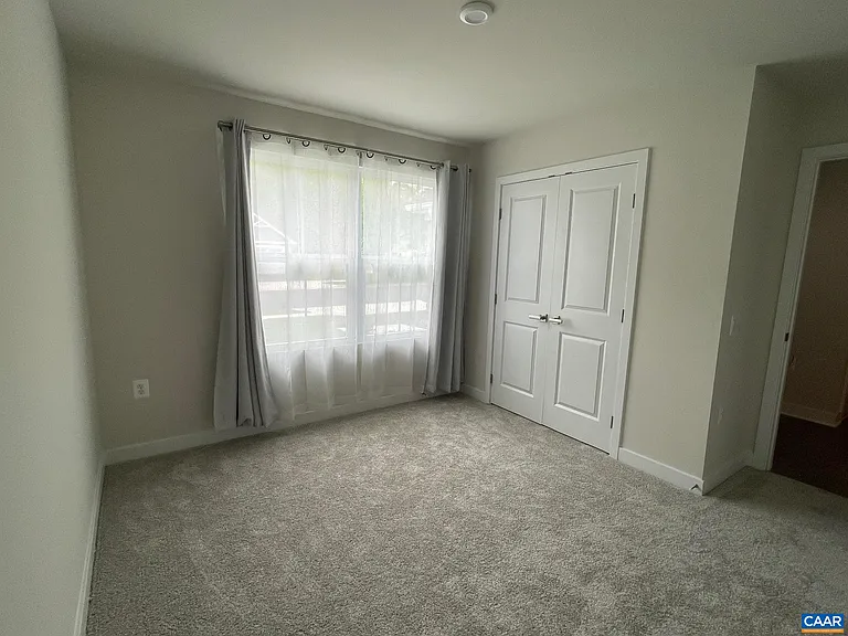 5127 Lazy Branch Ln — Photo 9