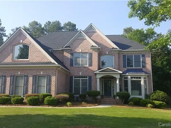 2313 Arden Gate Ln, Charlotte, NC 28262