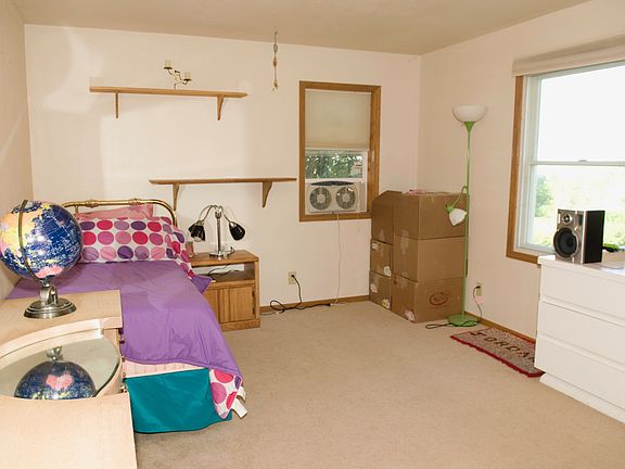 2 large bedrooms upstairs and down